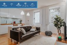 Apartamento em Porto - Luxury Studio, with A/C Downtown Porto...