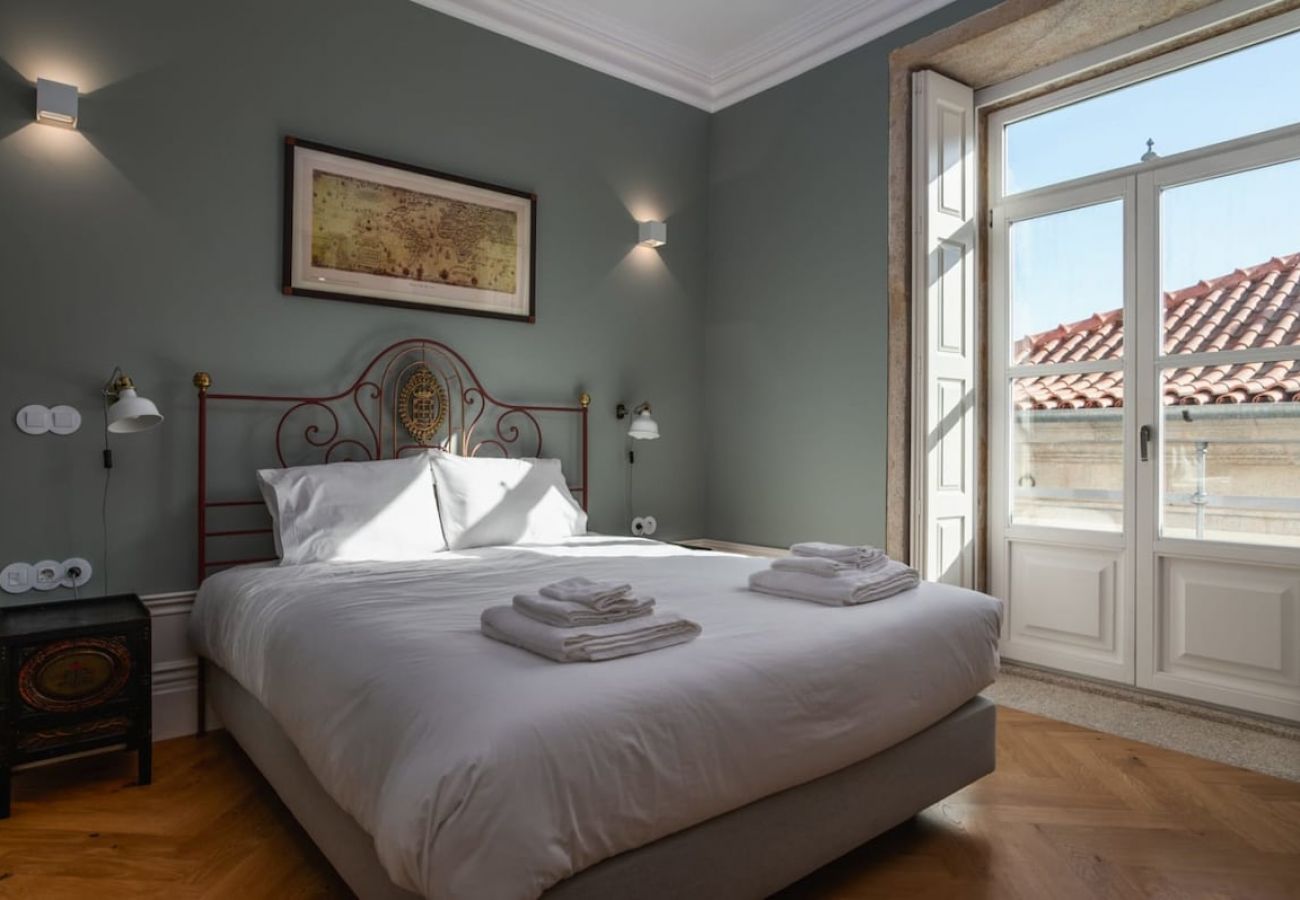 Apartamento em Porto - Victoria Luxury Apartment, Historic House Downtown