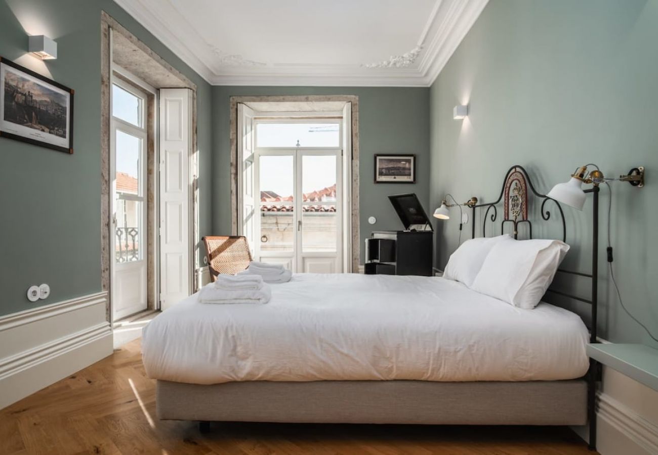 Apartamento em Porto - Victoria Luxury Apartment, Historic House Downtown