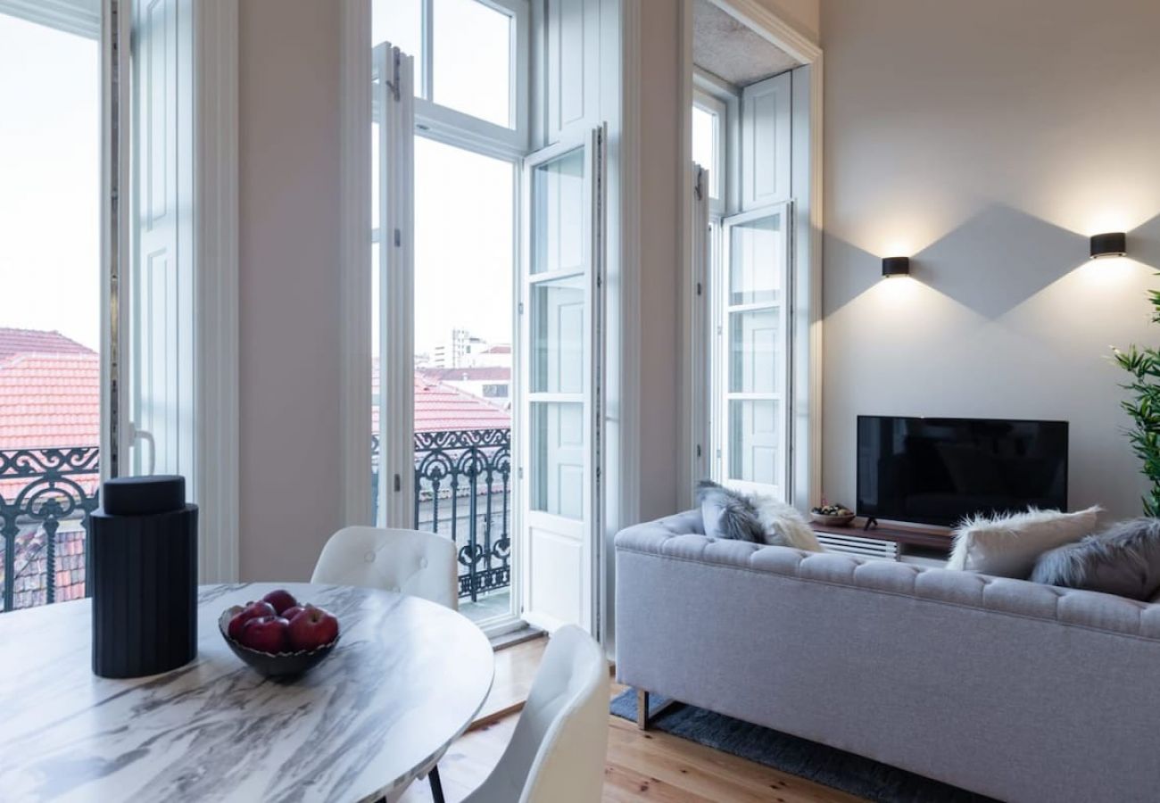 Apartamento em Porto - Luxury House with A/C, Downtown Porto near Metro