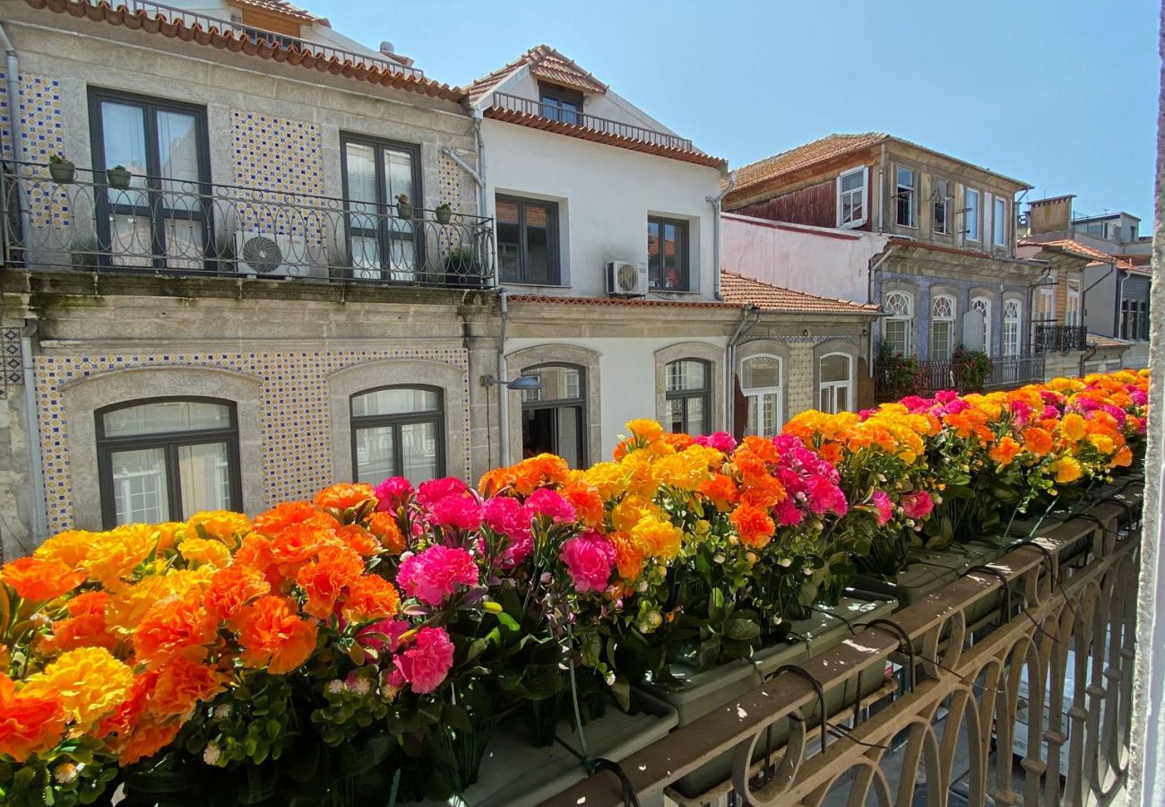 Apartamento em Porto - Poetry Luxury House, with A/C Downtown near Metro