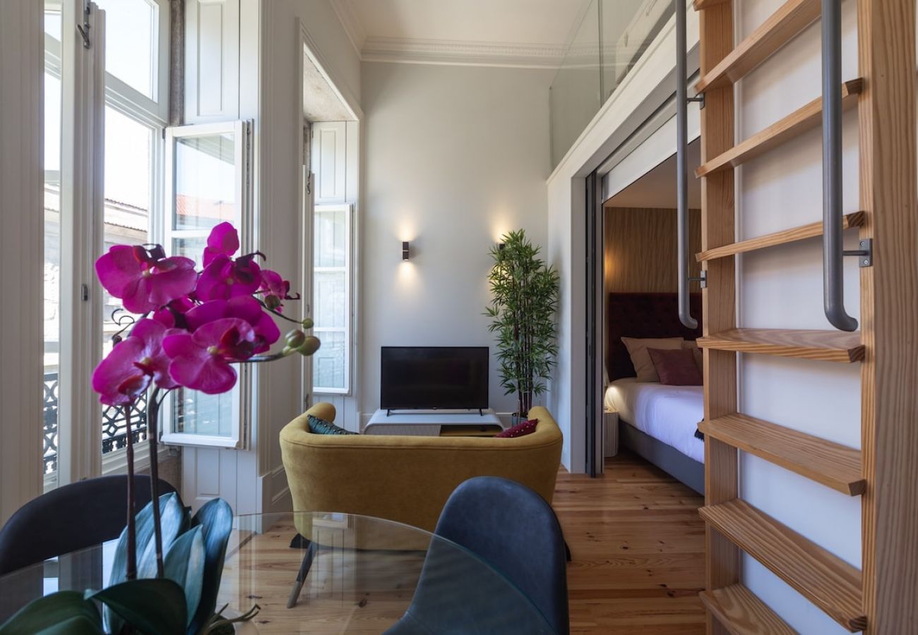 Apartamento em Porto - Fashion Luxury House with A/C, Downtown near Metro