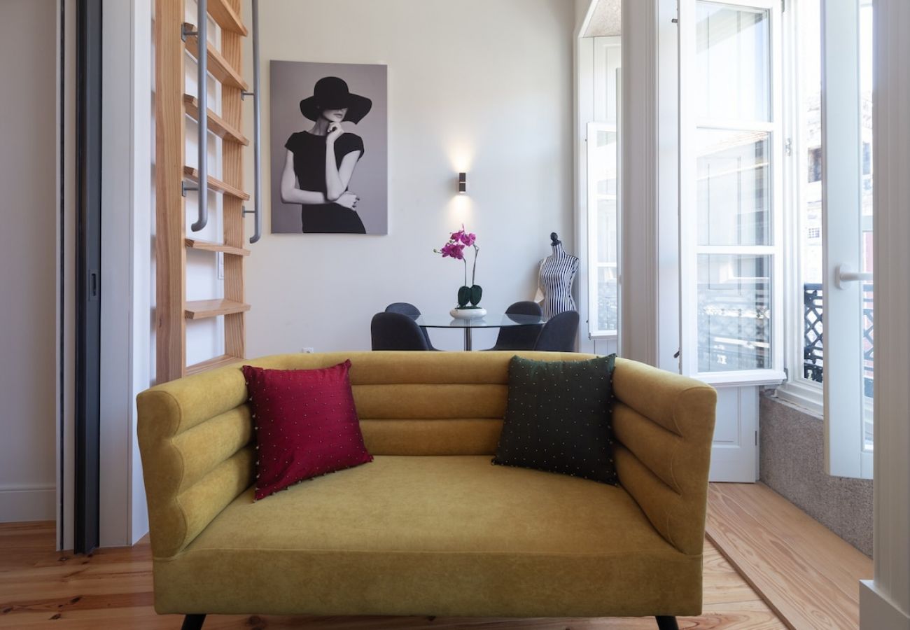 Apartamento em Porto - Fashion Luxury House with A/C, Downtown near Metro