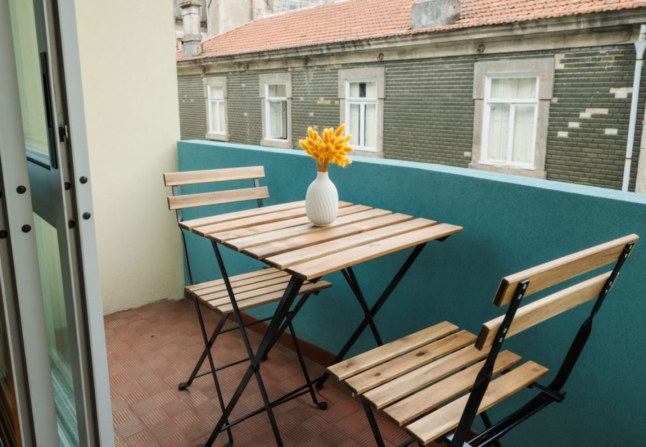 Apartamento em Porto - Sunny and Spacious House, 4BD 3Bath Downtown Porto