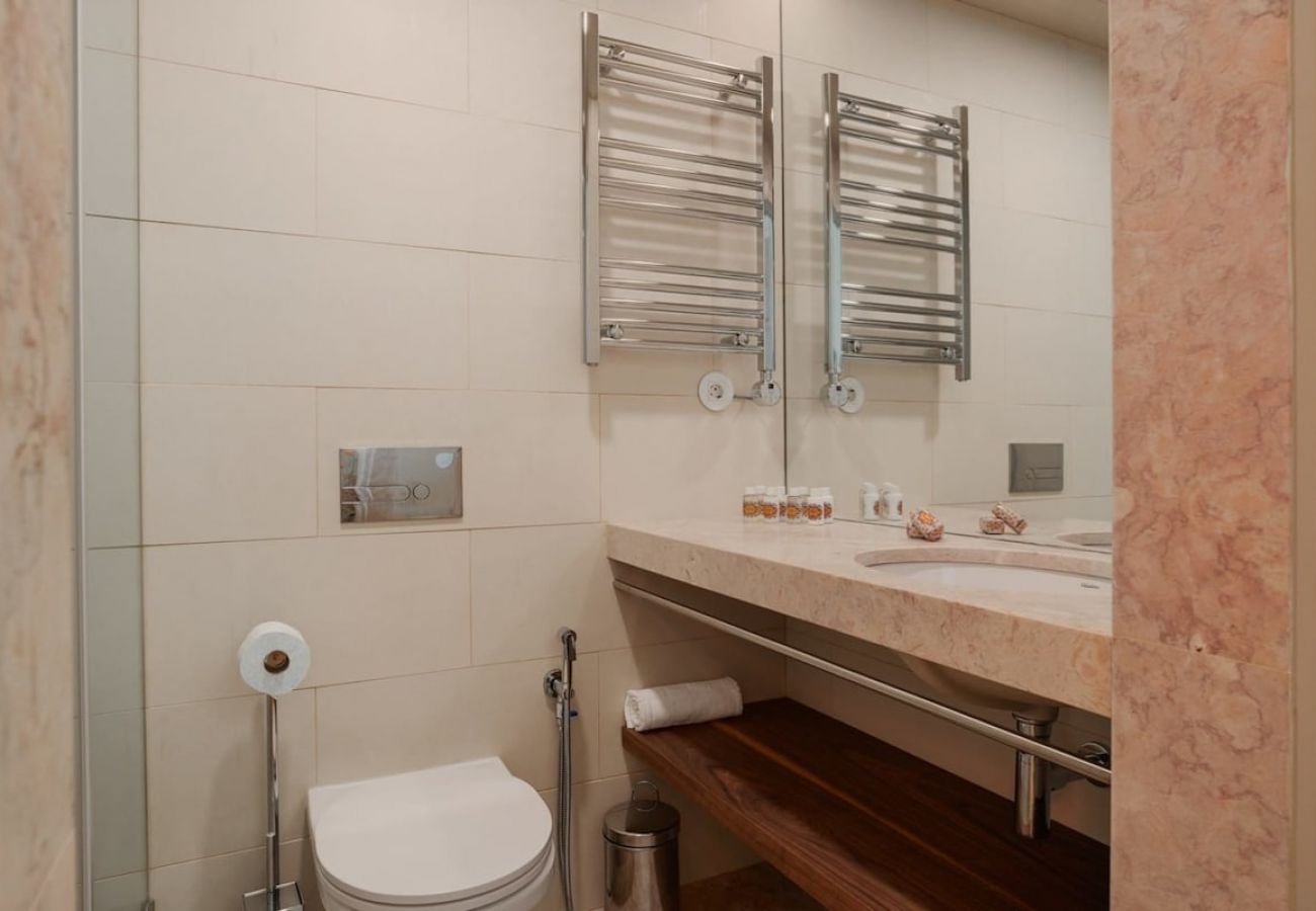 Apartamento em Porto - Estefânia Luxury Apartment Historic House Downtown