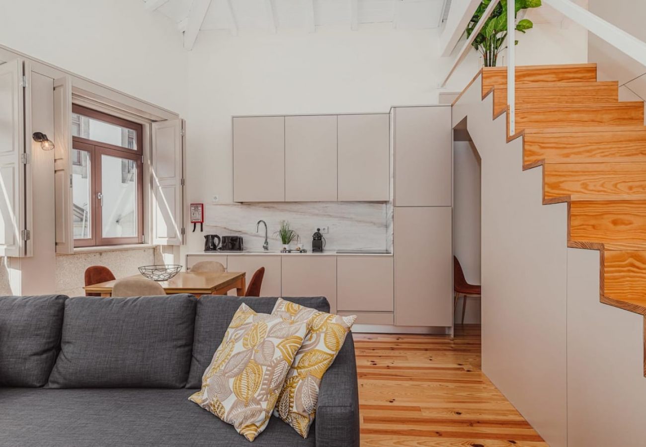 Apartamento em Porto - Oporto Artists Loft, Duplex Downtown near Metro