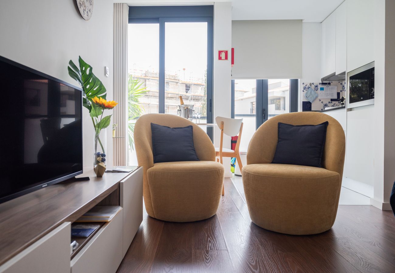 Apartamento em Porto - Sunflower Luxury Loft with AC Metro Downtown Porto