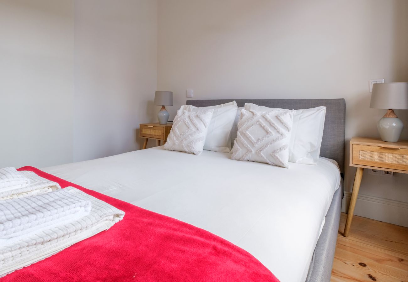 Apartamento em Porto - Art Deco 22 Luxury 2BR Apartment Downtown Metro AC