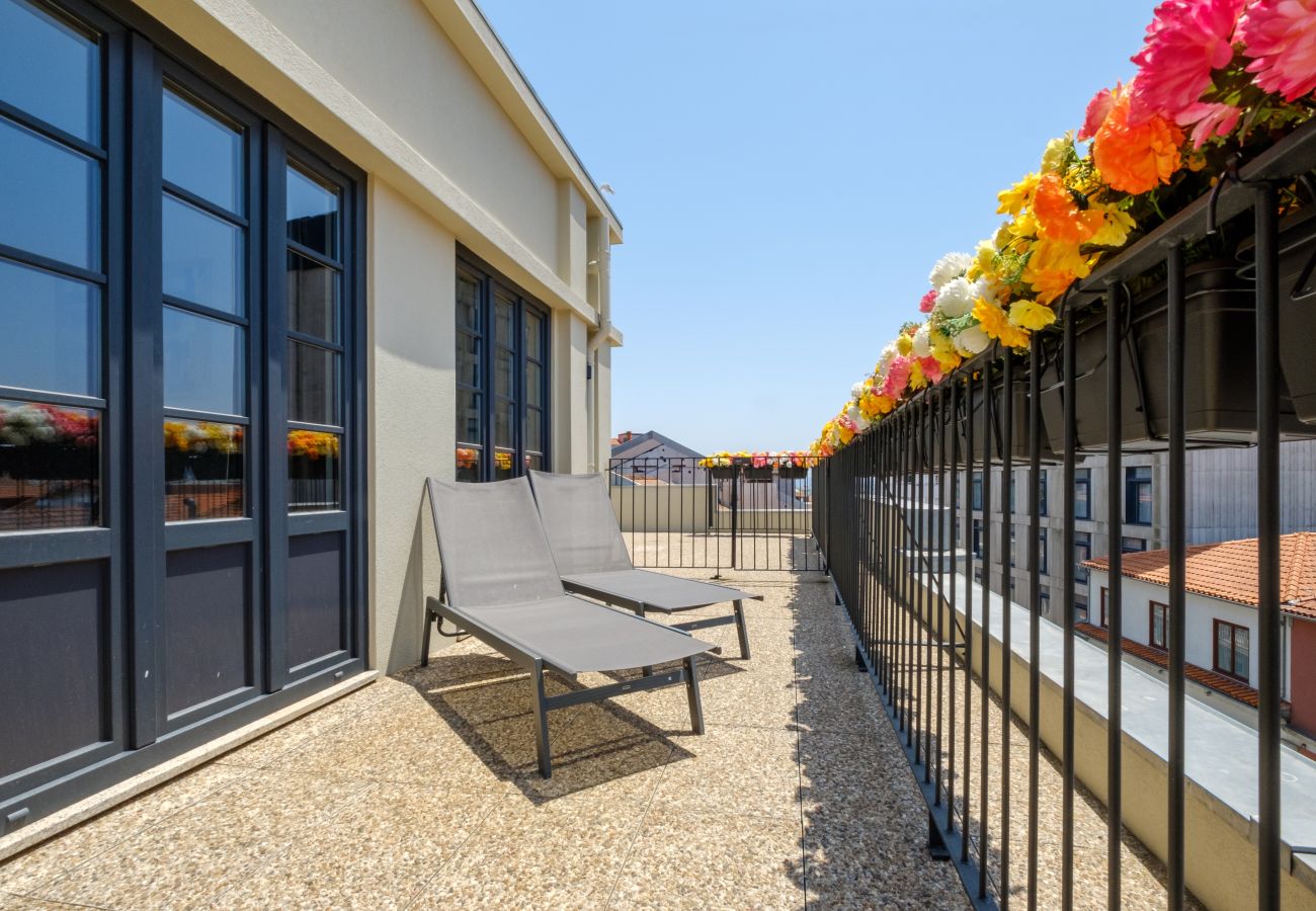 Apartamento em Porto - Art Deco 41 Luxury  Apartment Downtown Metro AC