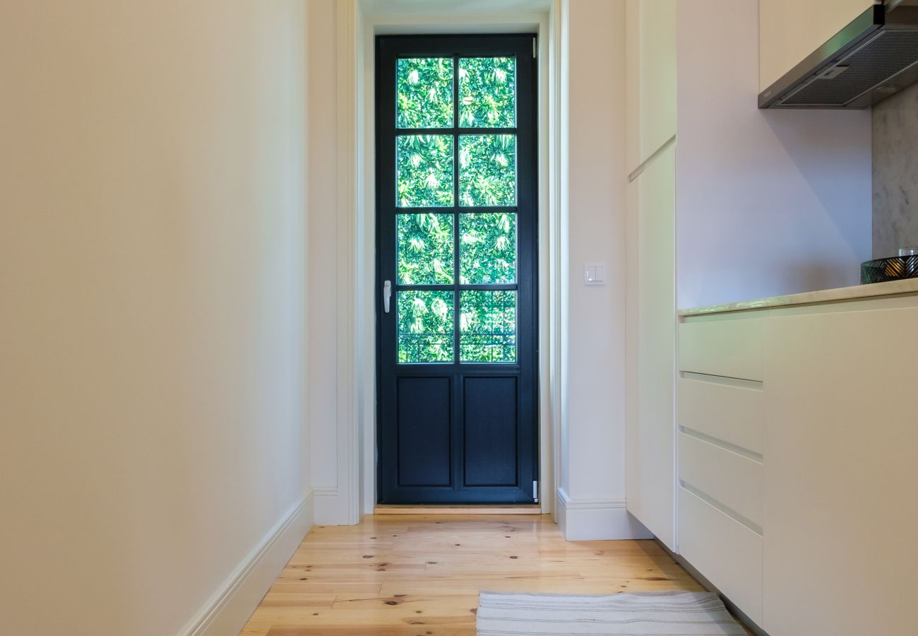 Apartamento em Porto - Art Deco 33 Luxury 2BR Apartment Downtown Metro AC