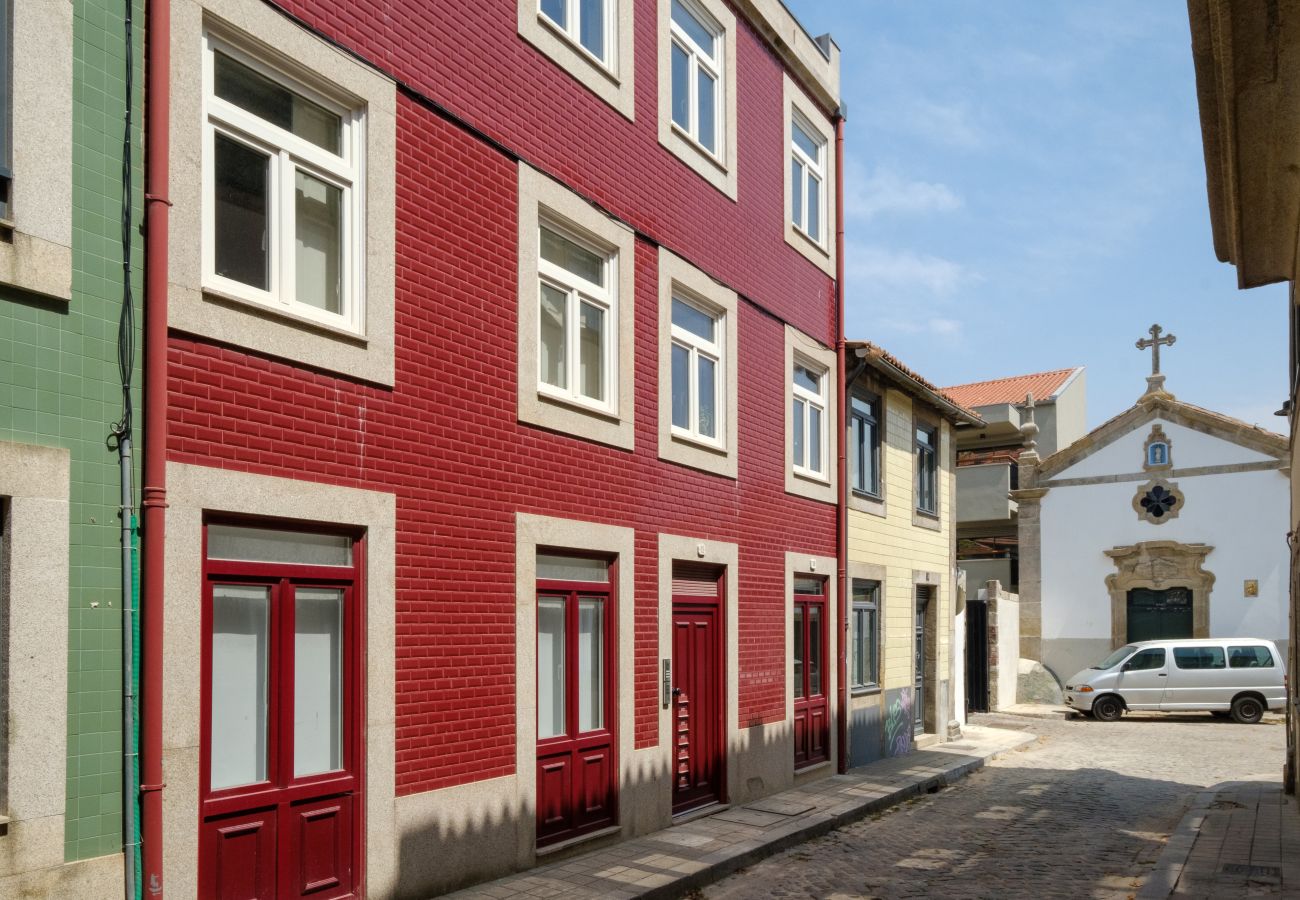 Apartamento em Porto - Magnolia 1 Luxury with AC Metro Downtown Porto