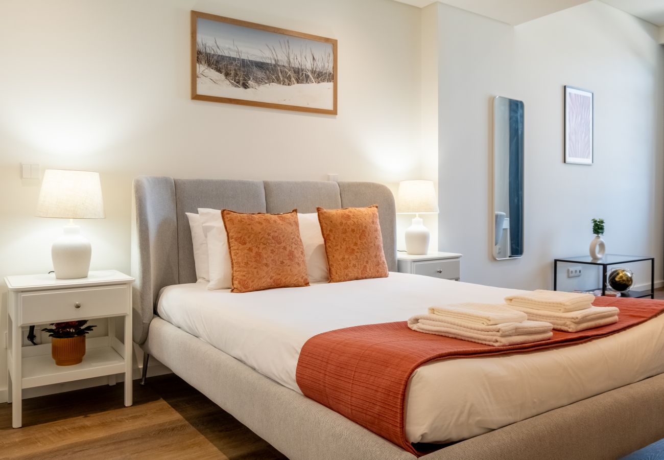 Apartamento em Porto - São Bento Luxury Hideaway 2 Bedroom Downtown Porto