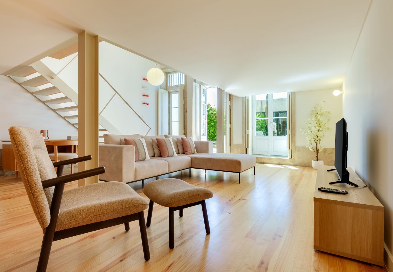 Apartamento em Porto - Garden Luxury House 2BDR | Downtown Oporto with AC