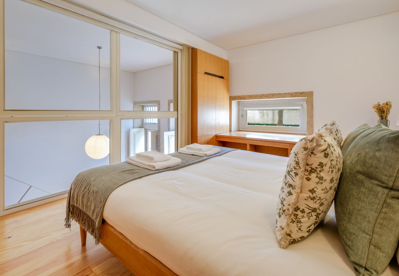 Apartamento em Porto - Garden Luxury House 2BDR | Downtown Oporto with AC