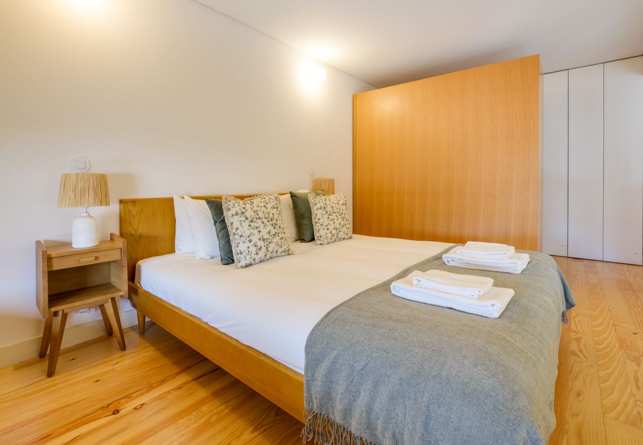 Apartamento em Porto - Garden Luxury House 2BDR | Downtown Oporto with AC