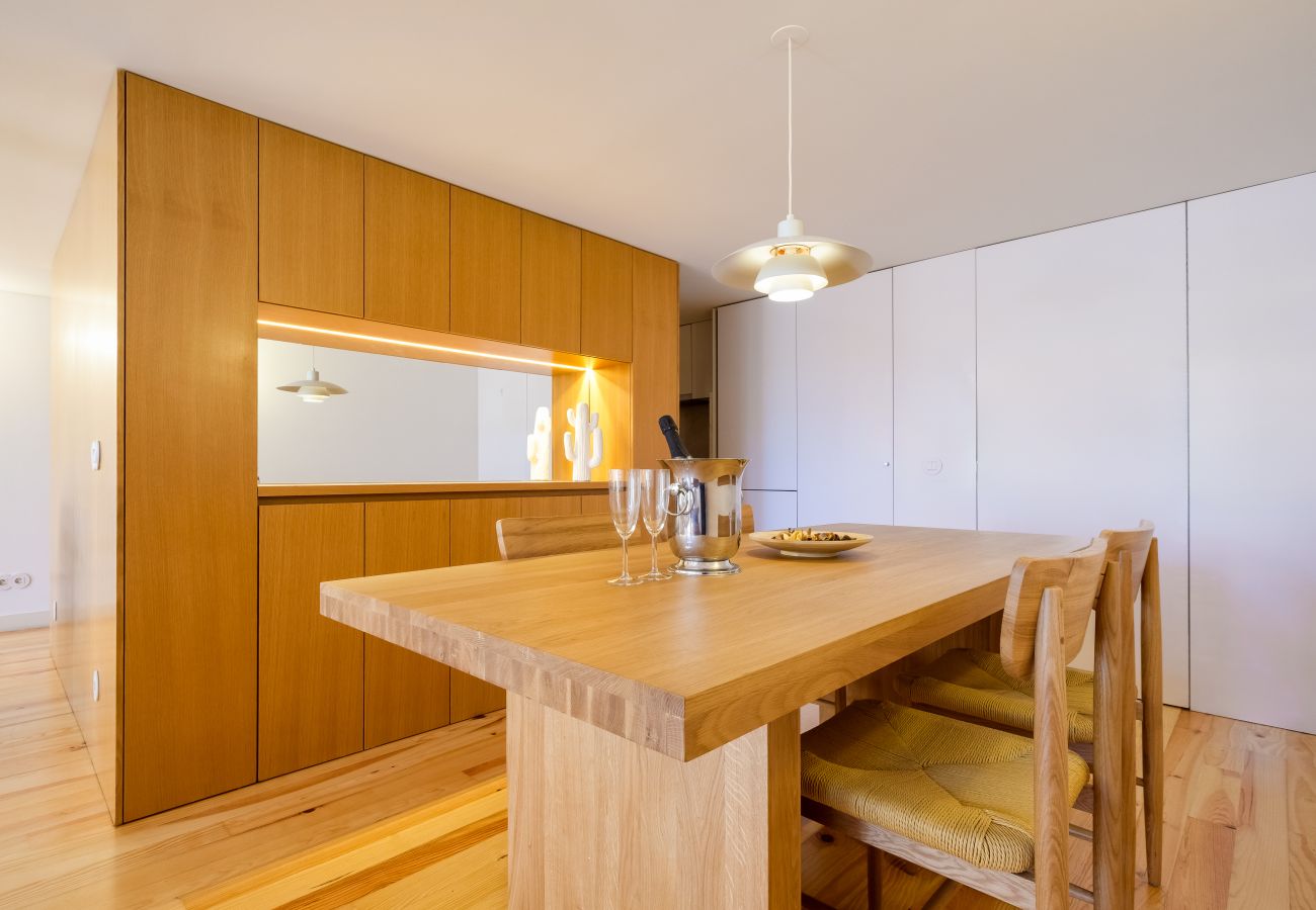 Apartamento em Porto - Garden Luxury House 2BDR | Downtown Oporto with AC