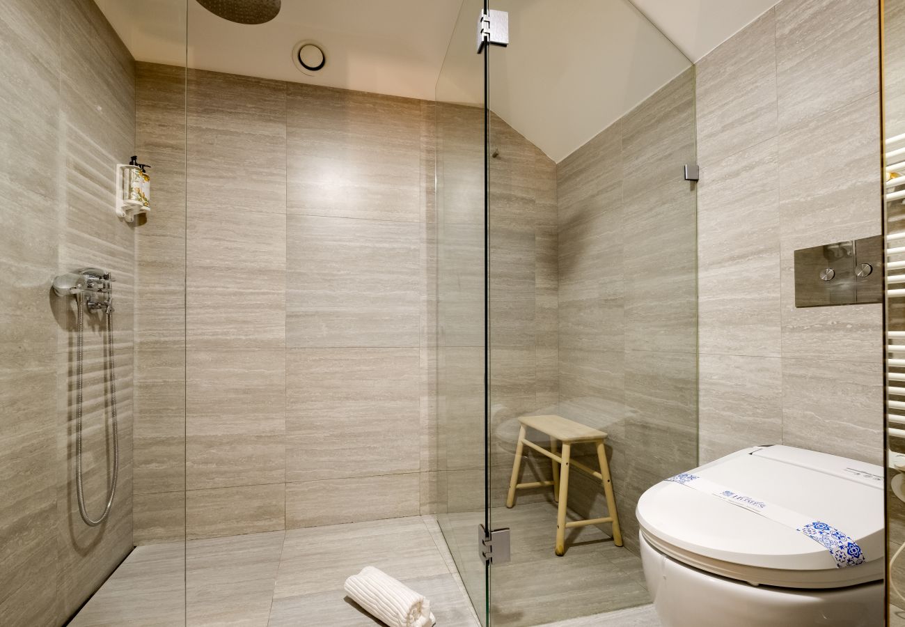 Apartamento em Porto - Garden Luxury House 2BDR | Downtown Oporto with AC