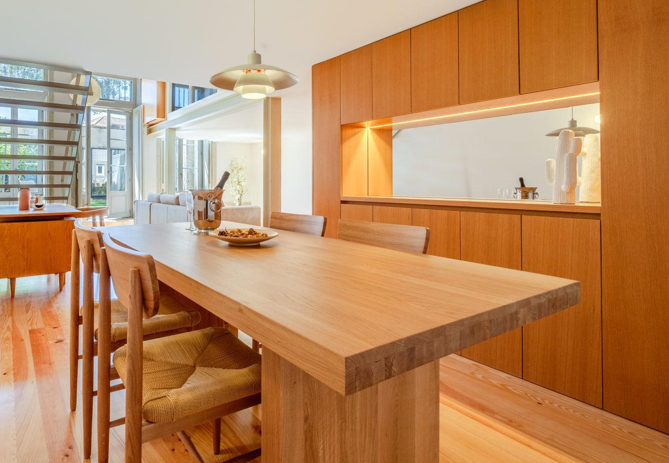 Apartamento em Porto - Garden Luxury House 2BDR | Downtown Oporto with AC