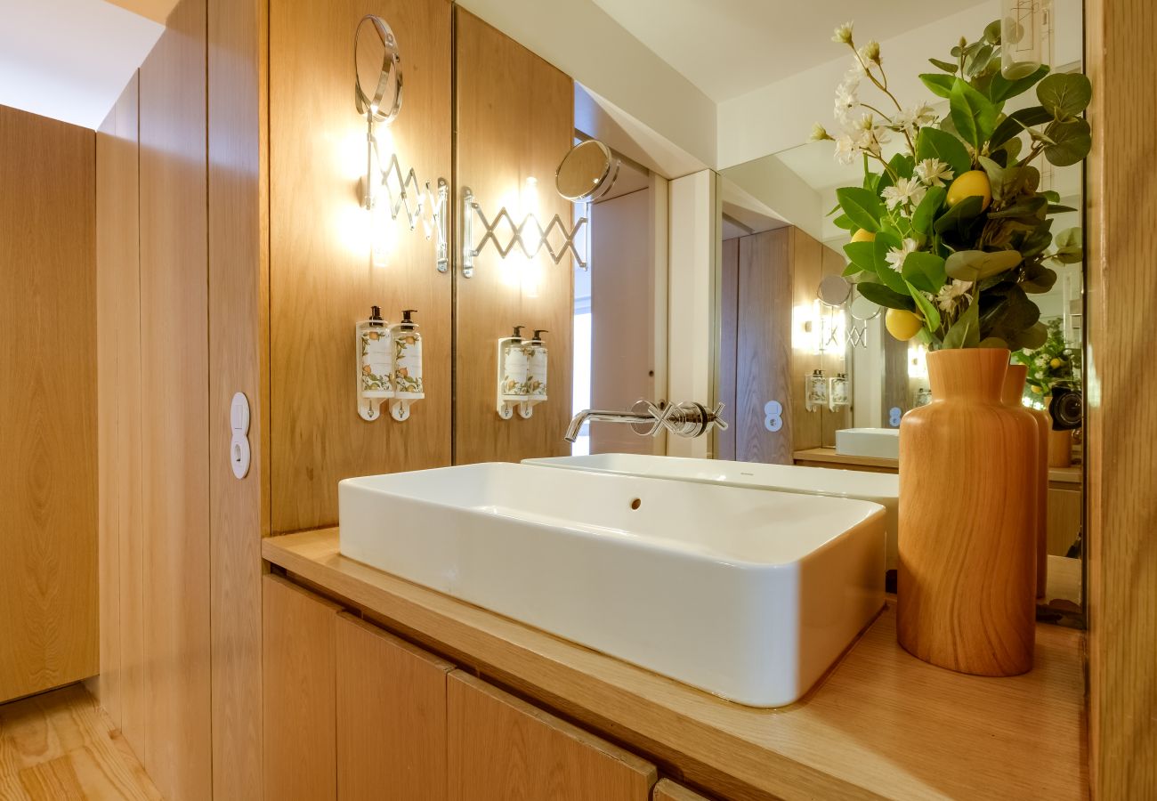 Apartamento em Porto - Garden Luxury House  | Downtown Oporto with AC