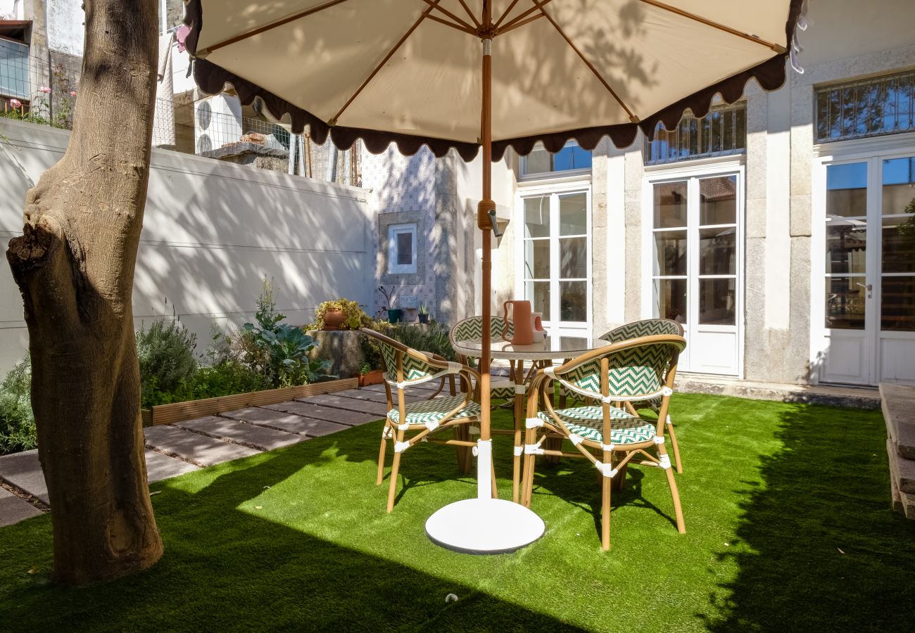 Apartamento em Porto - Garden Luxury House  | Downtown Oporto with AC