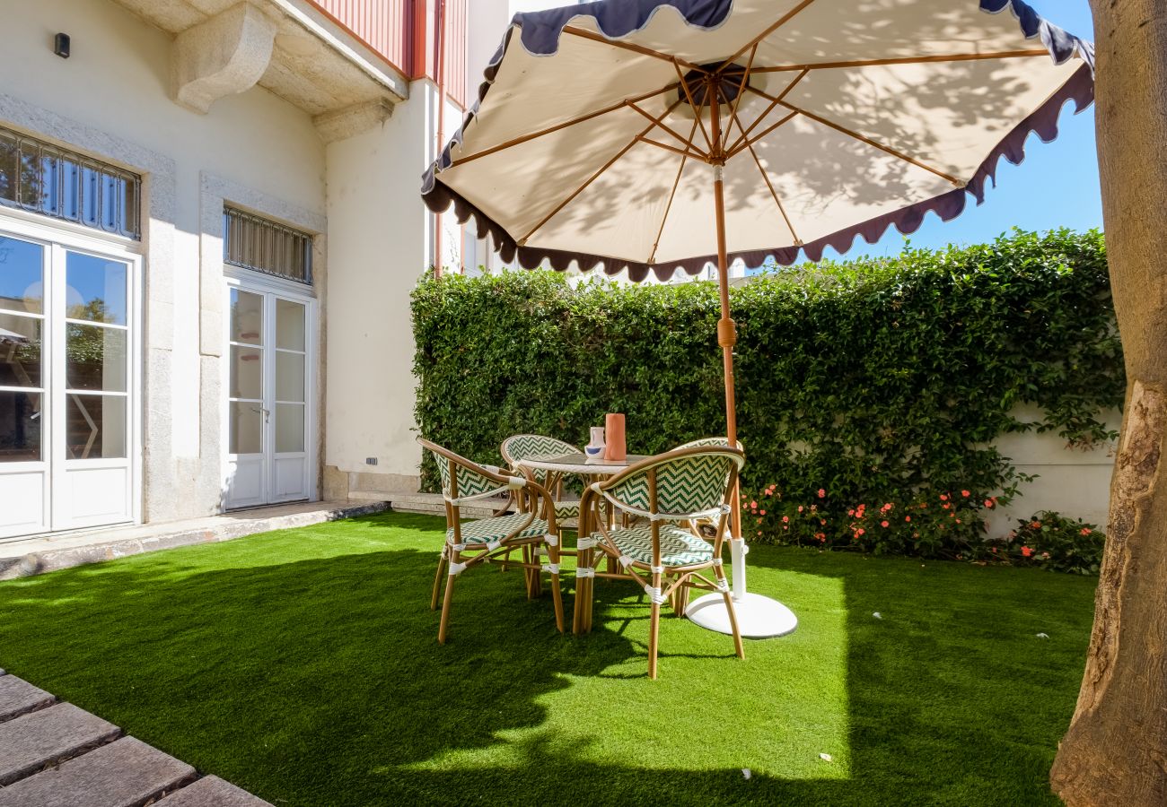 Apartamento em Porto - Garden Luxury House  | Downtown Oporto with AC