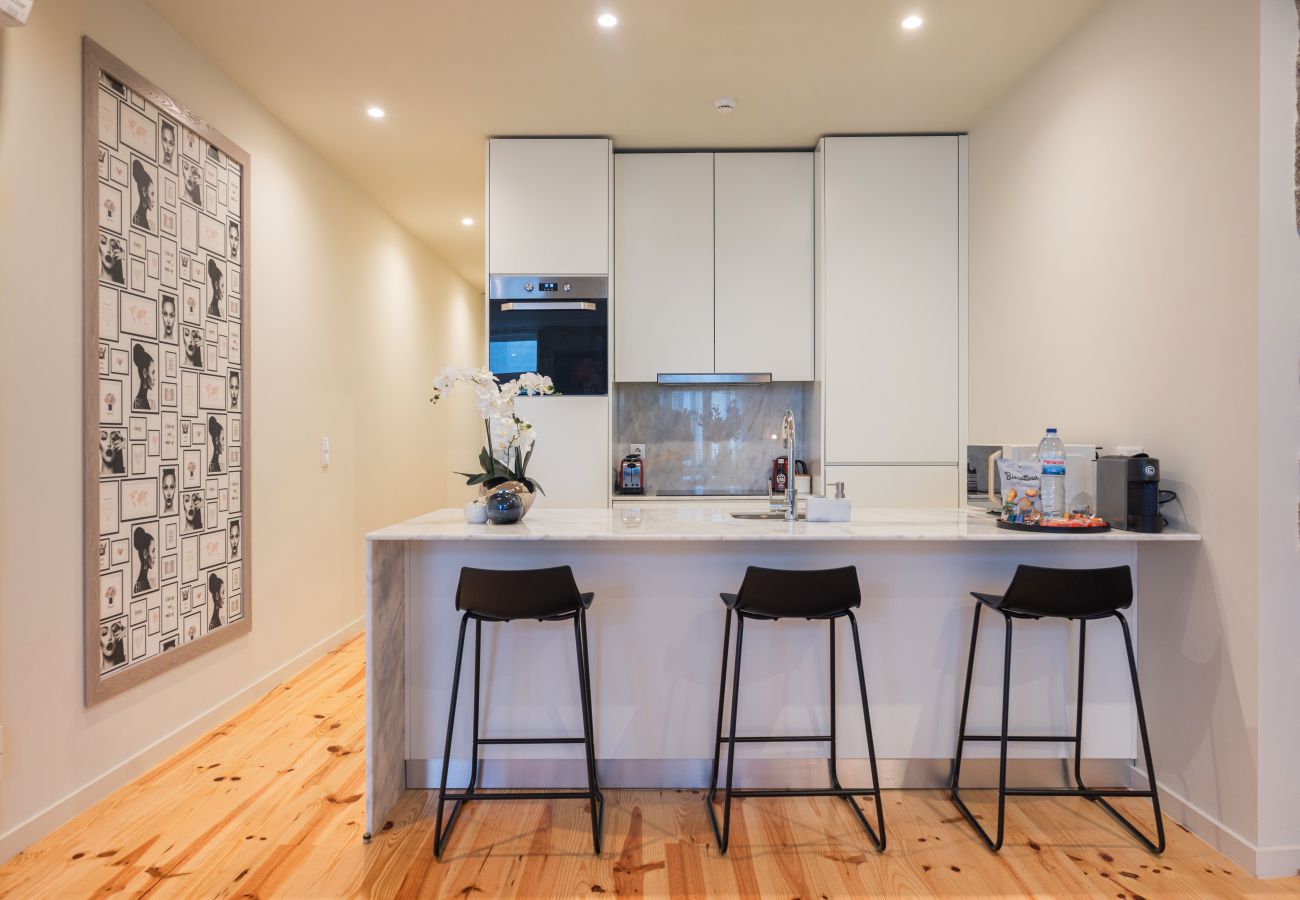 Apartamento em Porto - Luxury Style 20 with AC Downtown Porto near Metro