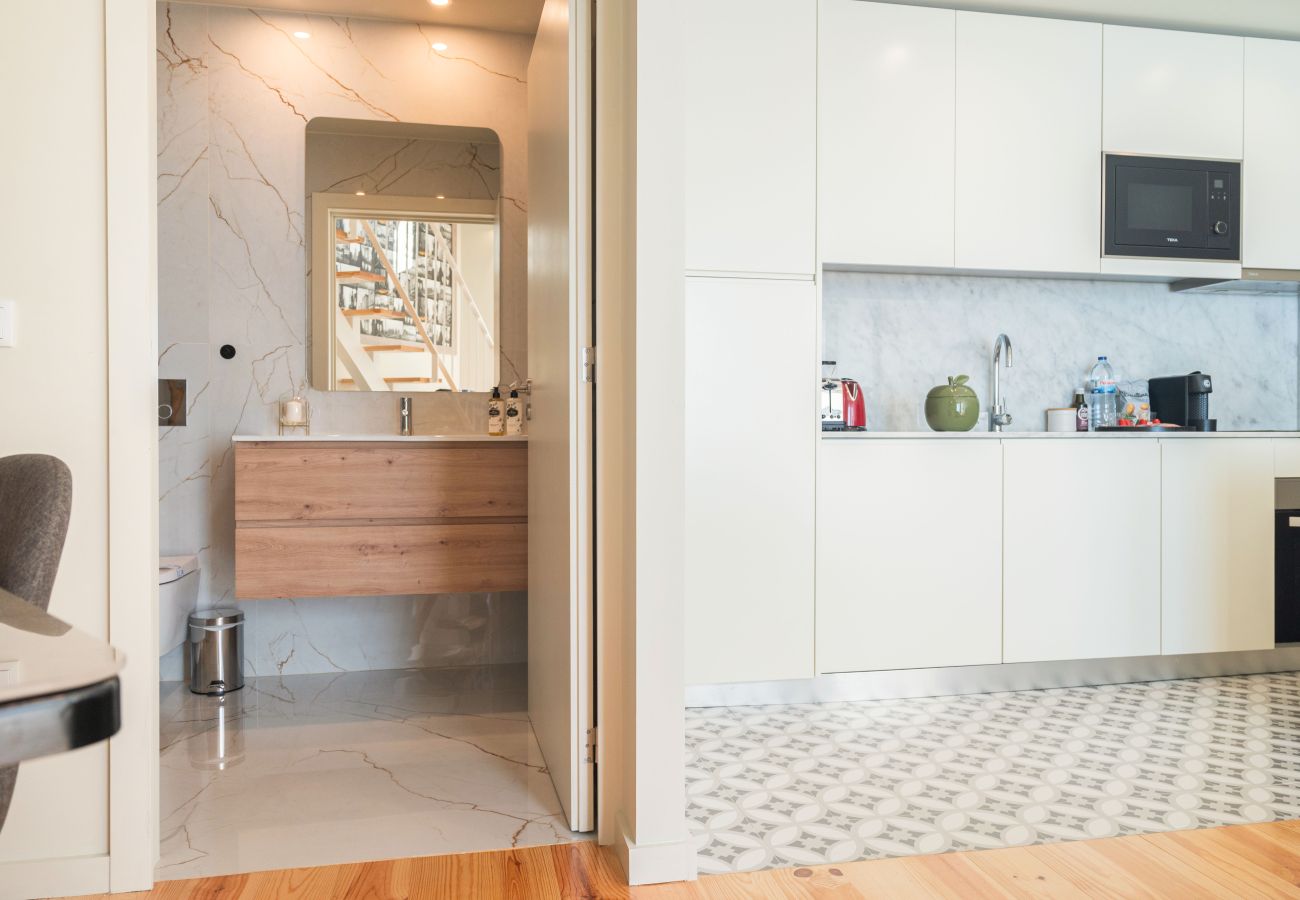 Apartamento em Porto - Luxury Style 30 with AC Downtown Porto near Metro