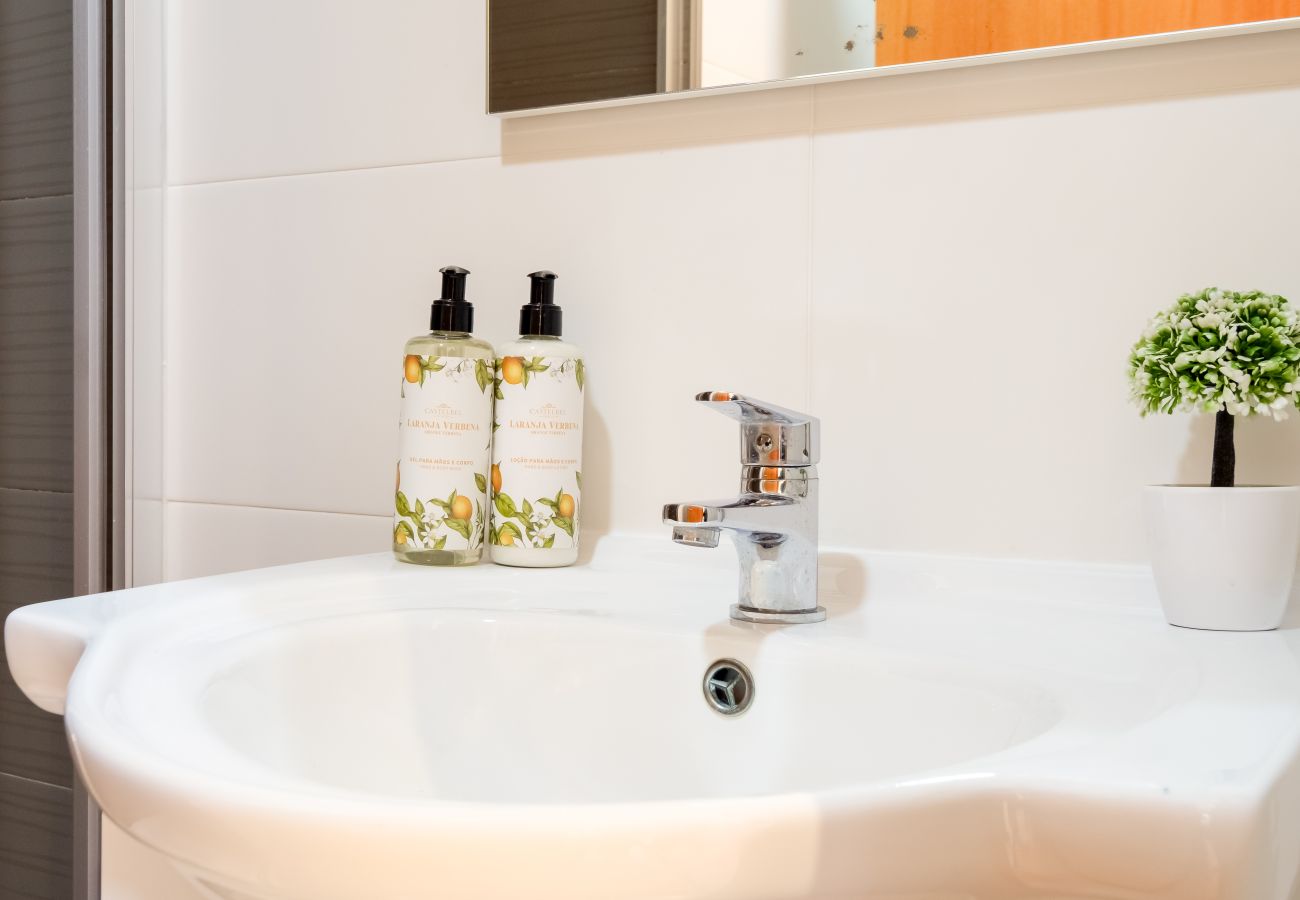 Apartamento em Porto - Trindade Essence Duo Suites