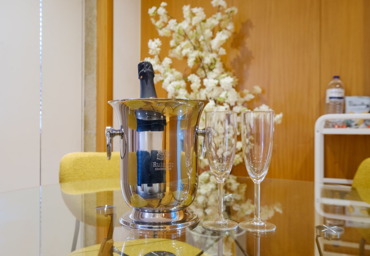 Apartamento em Porto - Trindade Essence Duo Suites