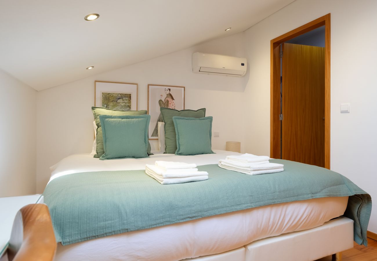 Apartamento em Porto - Trindade Essence Duo Suites