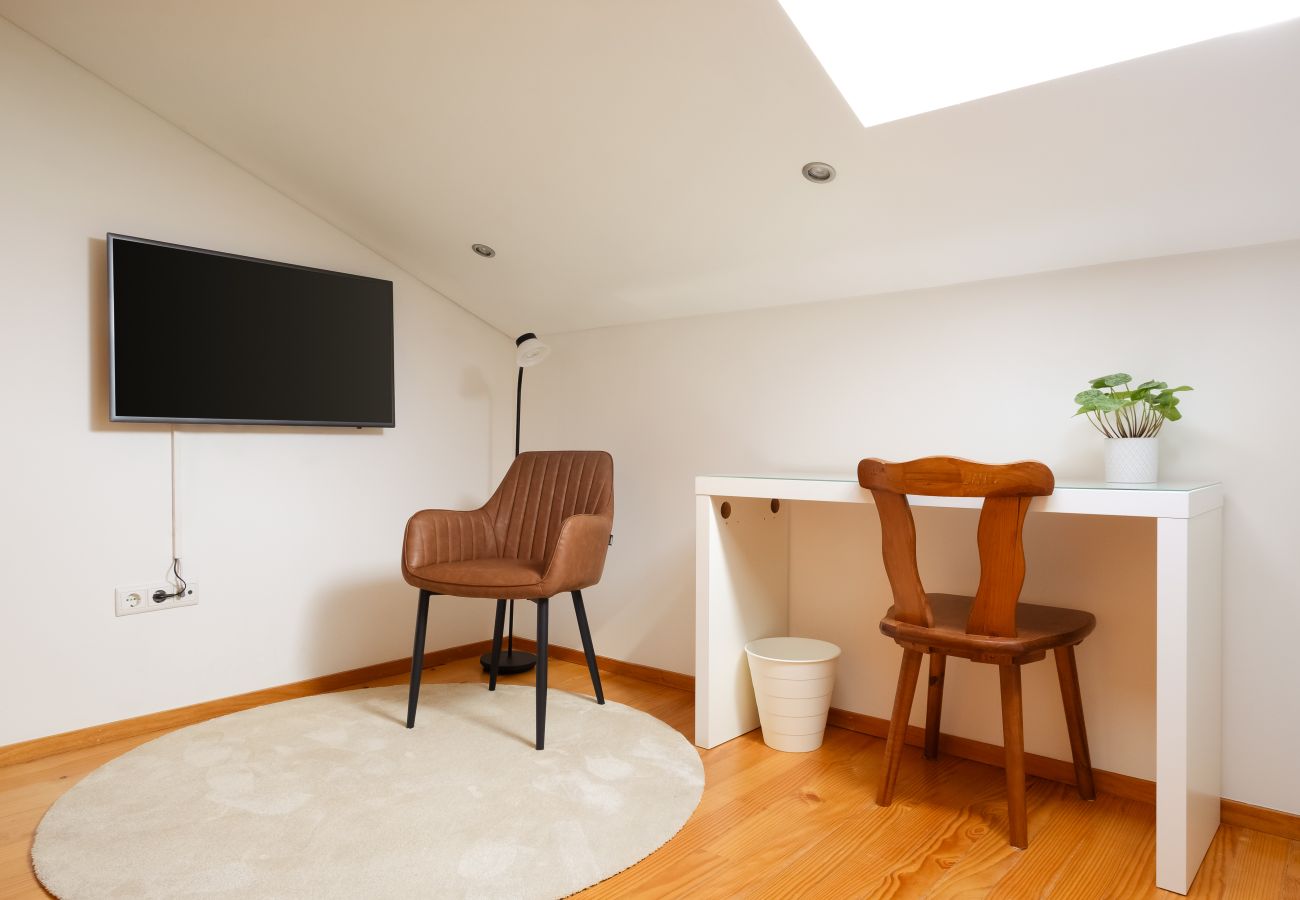 Apartamento em Porto - Trindade Essence Duo Suites