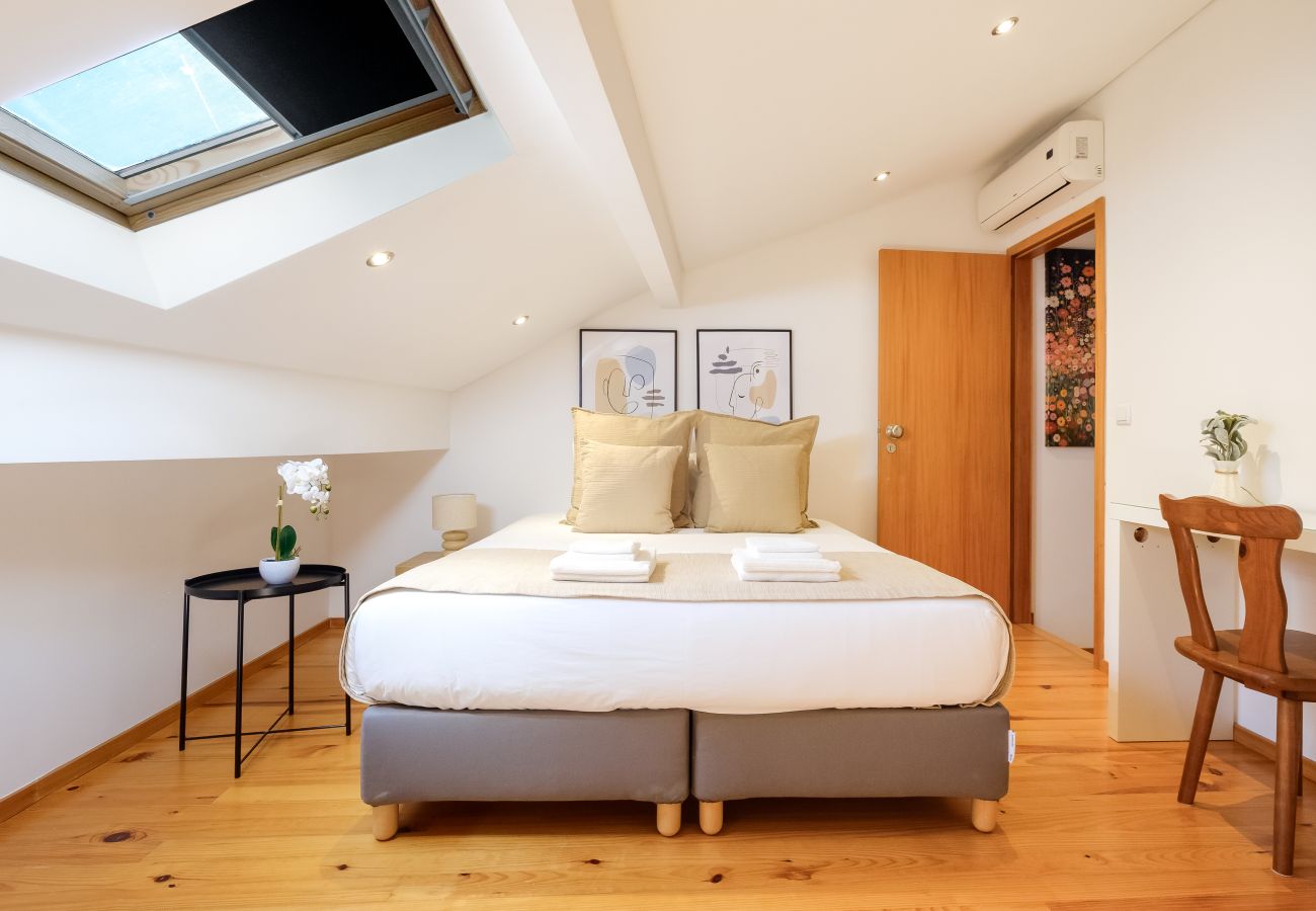 Apartamento em Porto - Trindade Essence Duo Suites