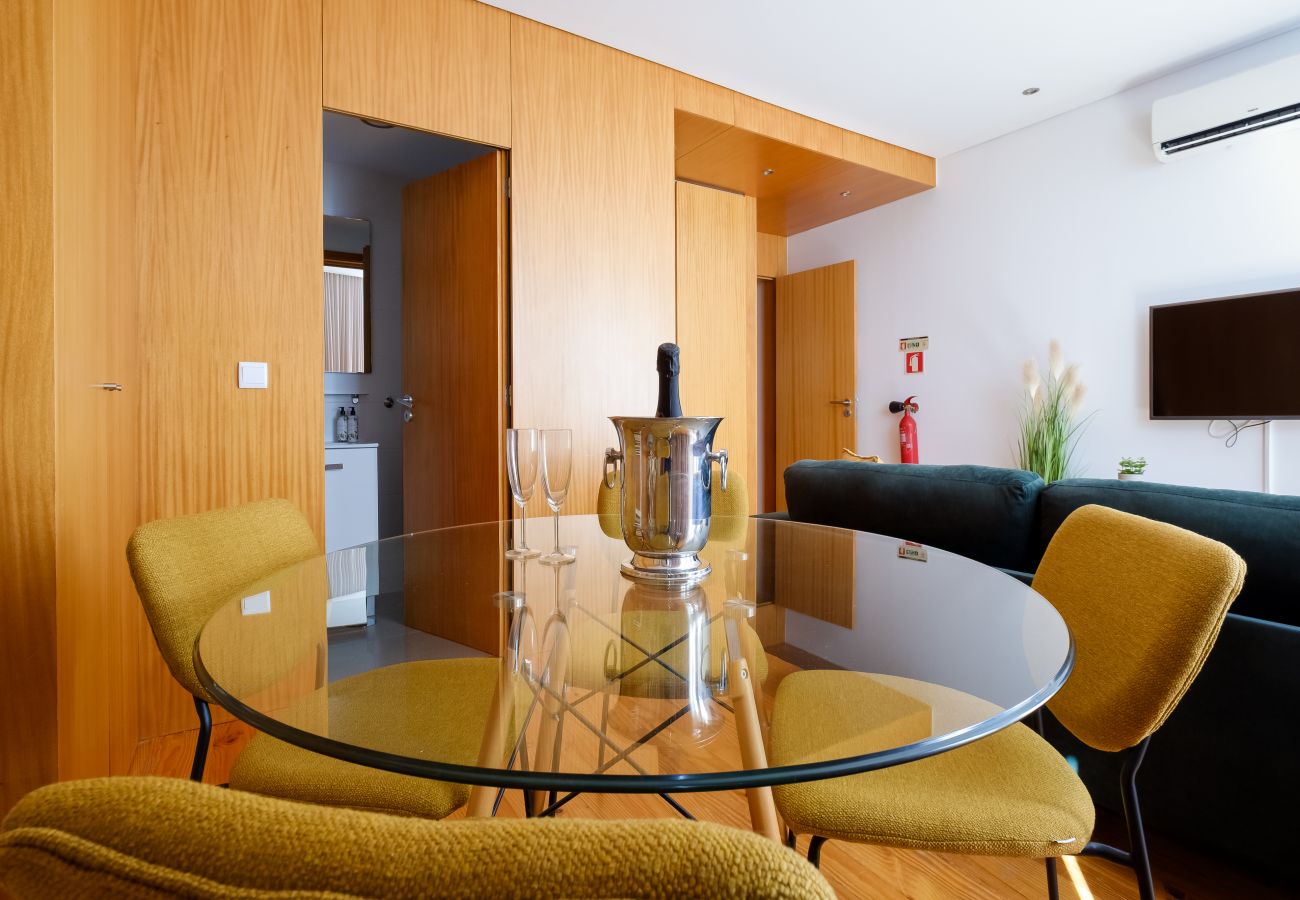 Apartamento em Porto - Trindade Essence Duo Suites