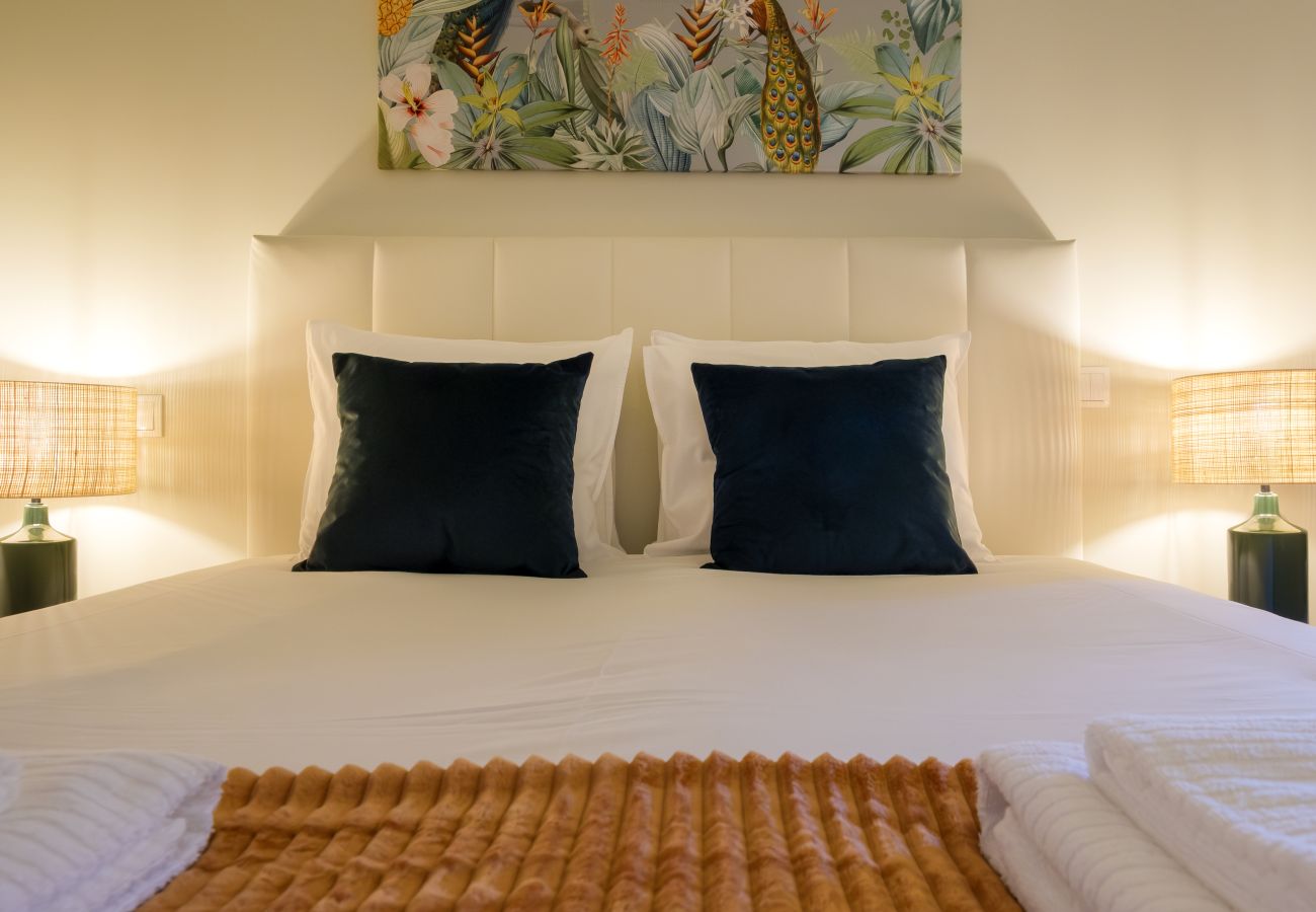 Apartamento em Porto - Magnolia 3 Luxury with AC Metro Downtown Porto