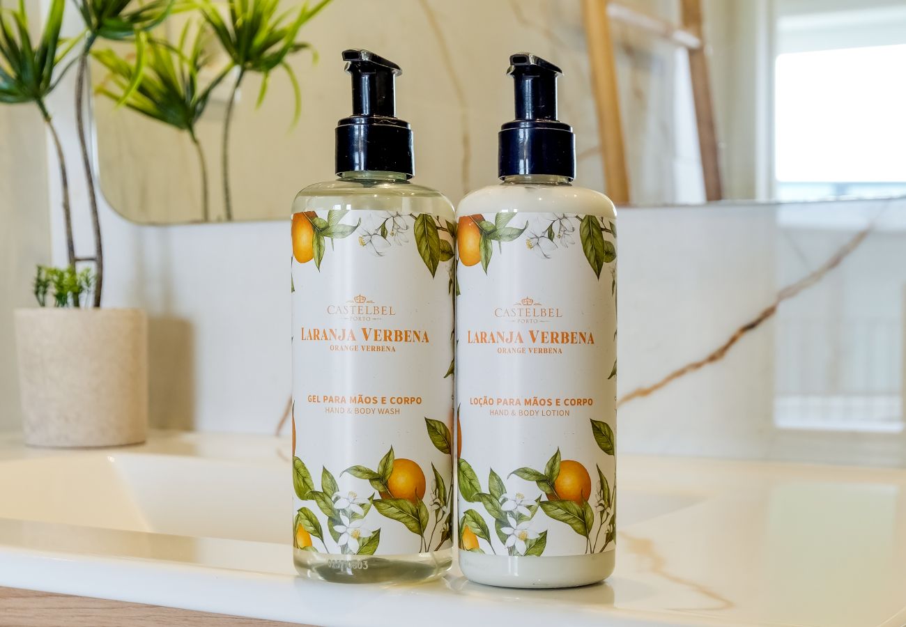 Apartamento em Porto - Luxury Style 5 with AC Downtown Porto near Metro