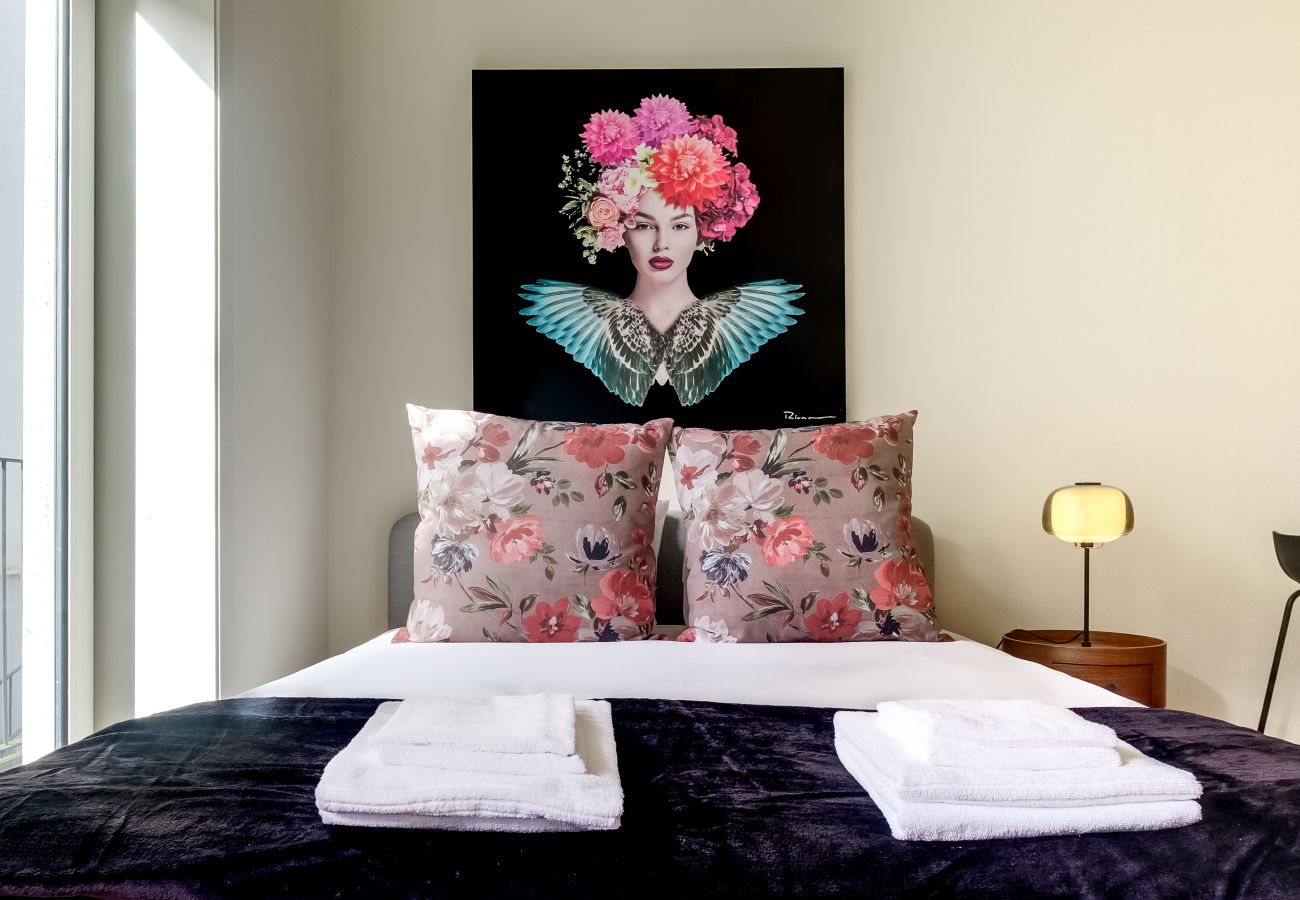 Apartamento em Porto - Luxury Style 5 with AC Downtown Porto near Metro