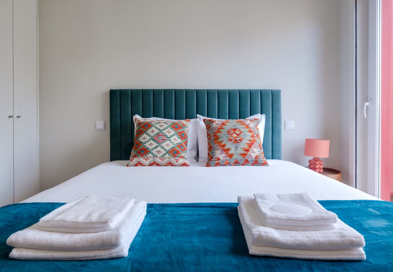 Apartamento em Porto - Magnolia 6 Luxury with AC Metro Downtown Porto