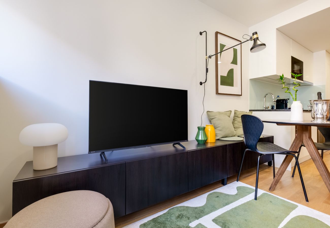 Apartamento em Porto - Camões  Apartment with A/C near Metro