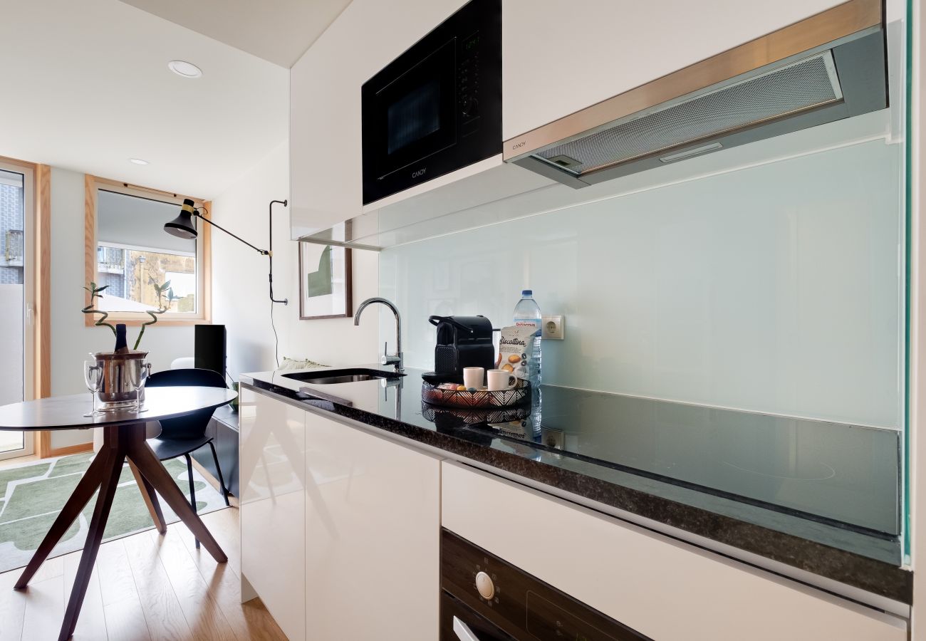 Apartamento em Porto - Camões  Apartment with A/C near Metro