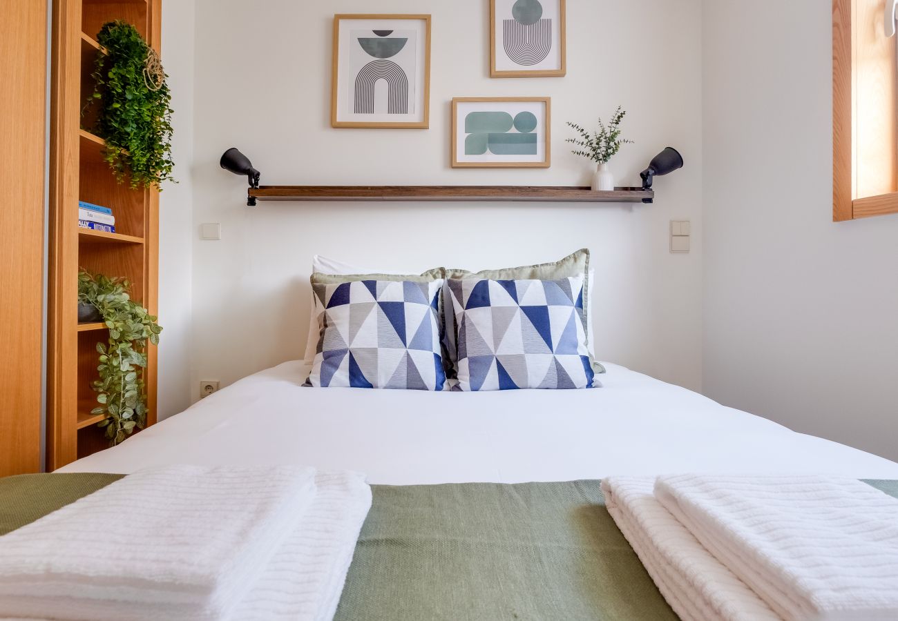 Apartamento em Porto - Camões  Apartment with A/C near Metro