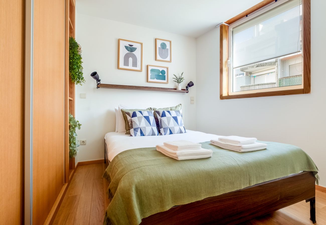 Apartamento em Porto - Camões  Apartment with A/C near Metro