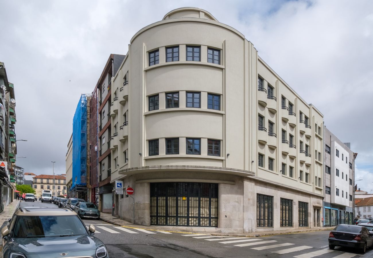 Apartamento em Porto - Art Deco 34 Luxury Apartment Downtown Metro AC
