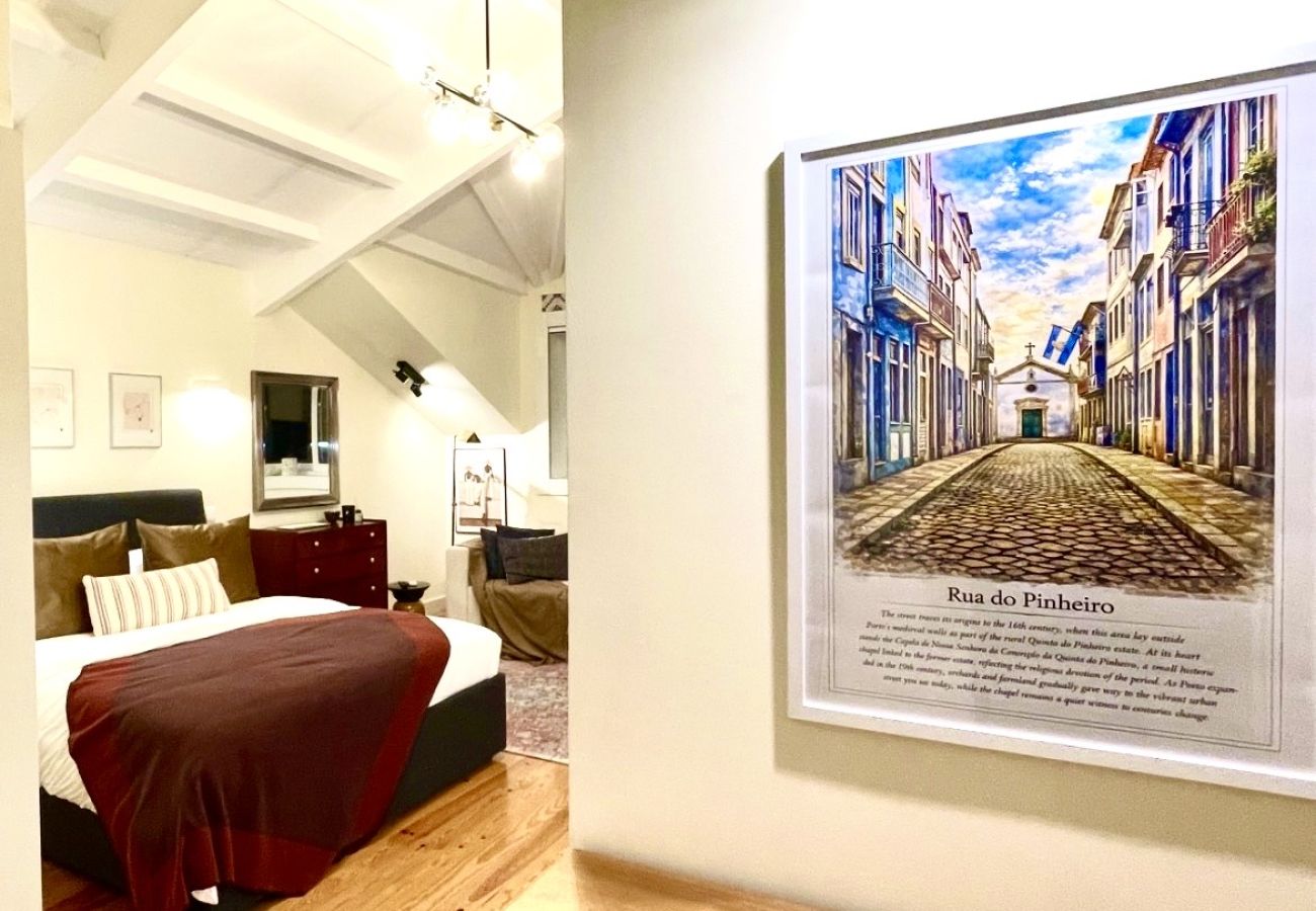 Apartamento em Porto - Elegant Sunlit Loft in the trendy heart of Porto!