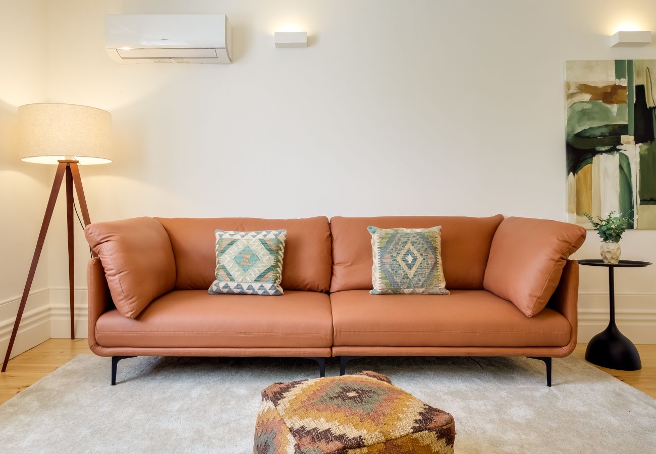 Apartamento em Porto - Cedofeita Balcony Apartment W/ AC Downtown