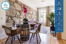 Apartment in Porto - Wine Luxury House, Downtown Porto near...