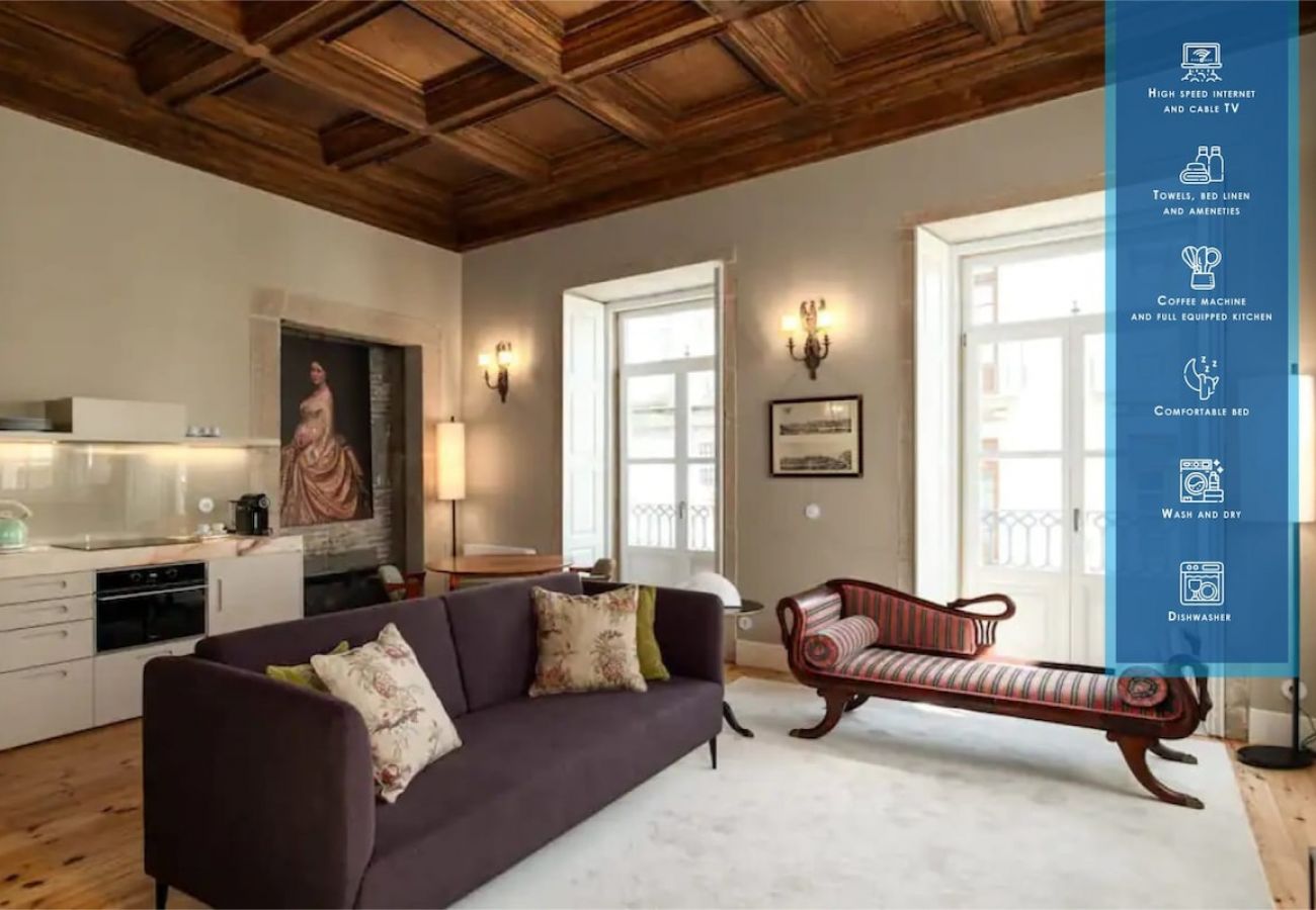 Apartment in Porto - Estefânia Luxury Apartment Historic House Downtown