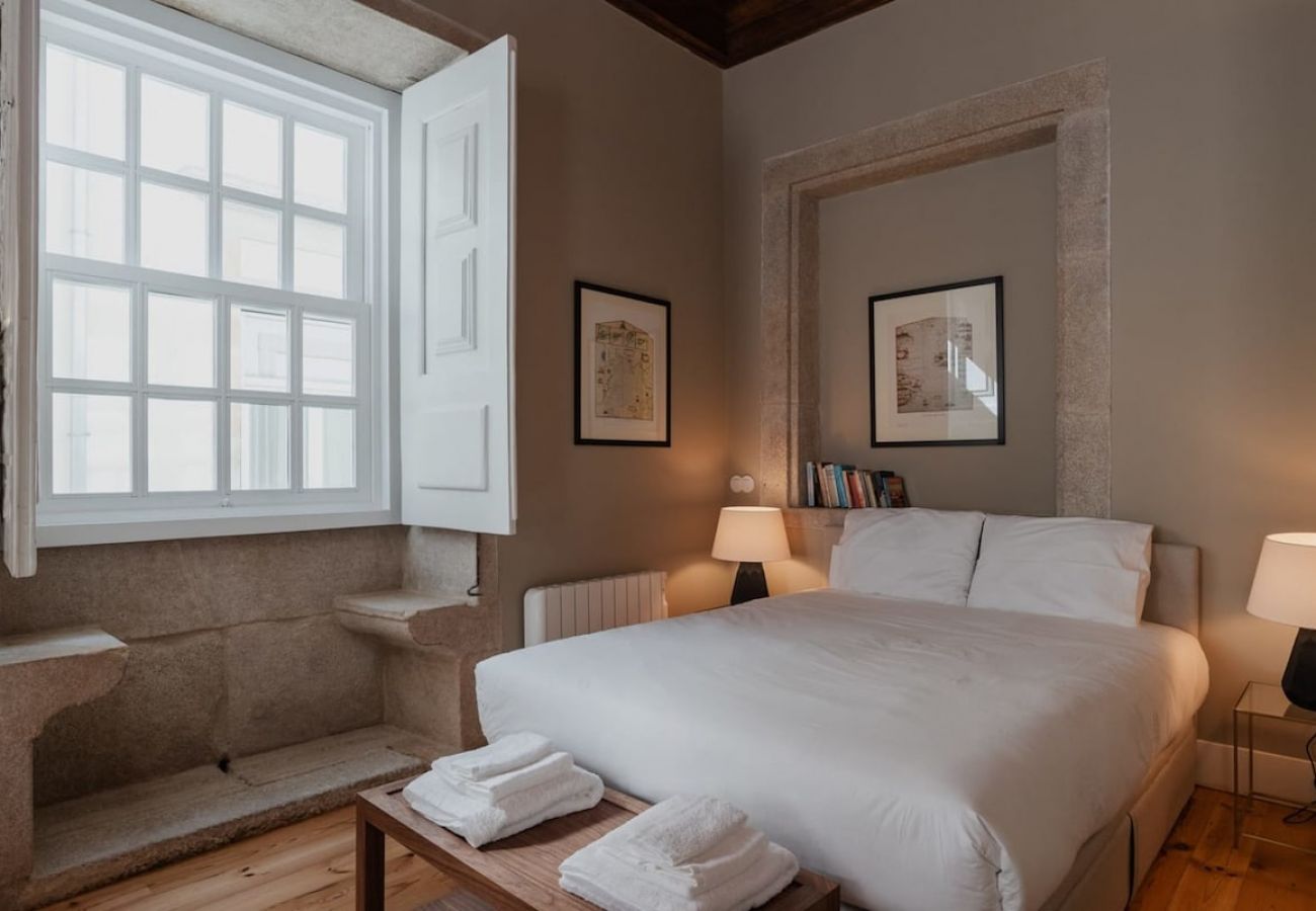 Apartment in Porto - Estefânia Luxury Apartment Historic House Downtown