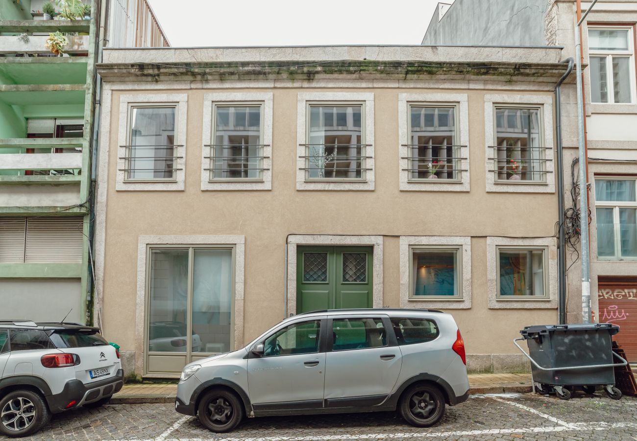 Apartment in Porto - Industrial Cozy Loft, Downtown Porto