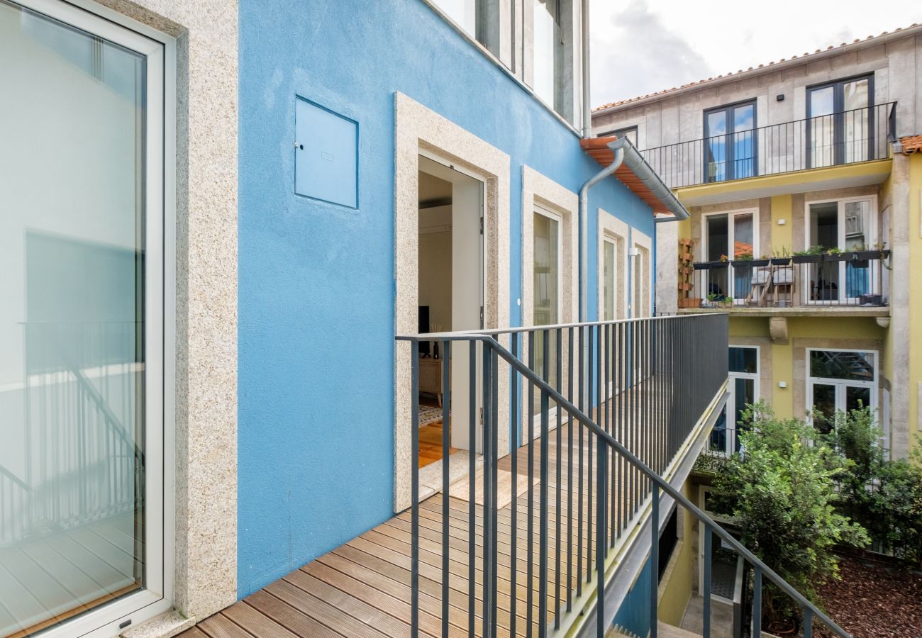Apartment in Porto - Luxury Style 4 with A/C Downtown Porto near Metro