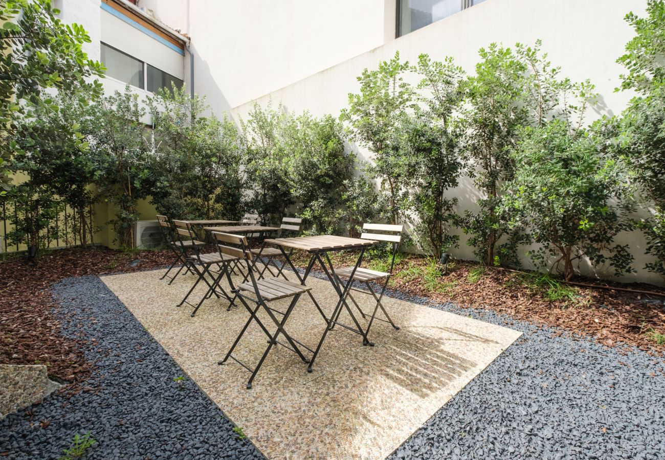 Apartment in Porto - Luxury Style 4 with A/C Downtown Porto near Metro
